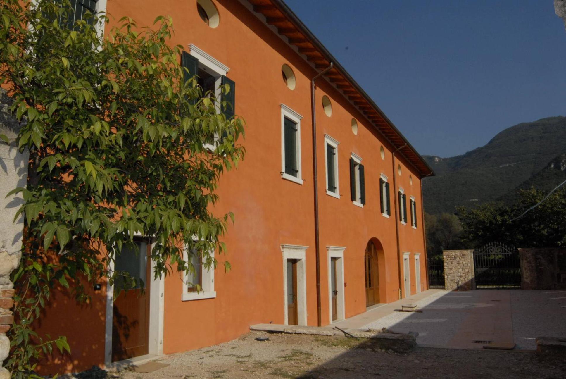 Agriturismo Al Palazzo Rivalta di Brentino Exterior foto